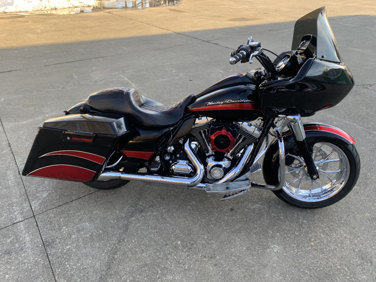 2010 Harley Davidson  FLTRX Road Glide Custom